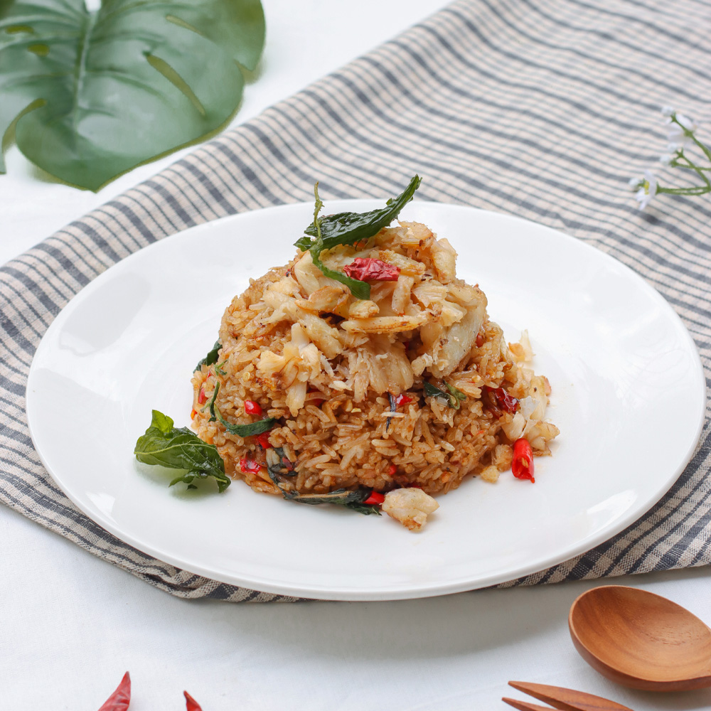 ข้าวคลุกกะเพราปู
